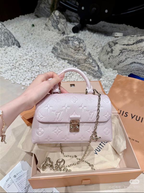 2026124151335693 270